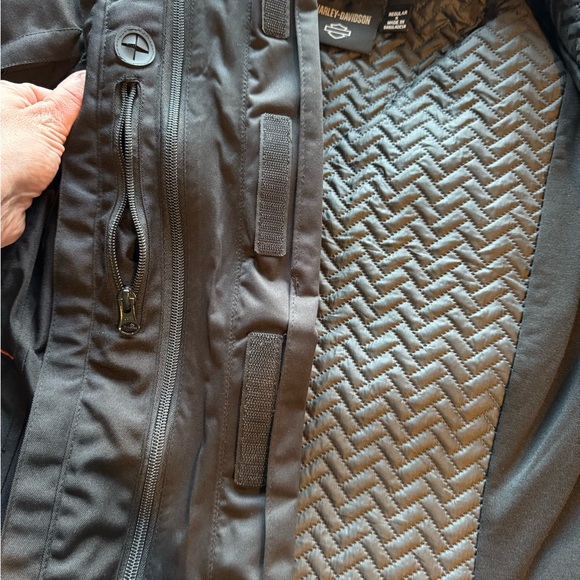 Harley-Davidson Women’s 3 in 1 Black and Orange Jacket - Picture 5 of 11